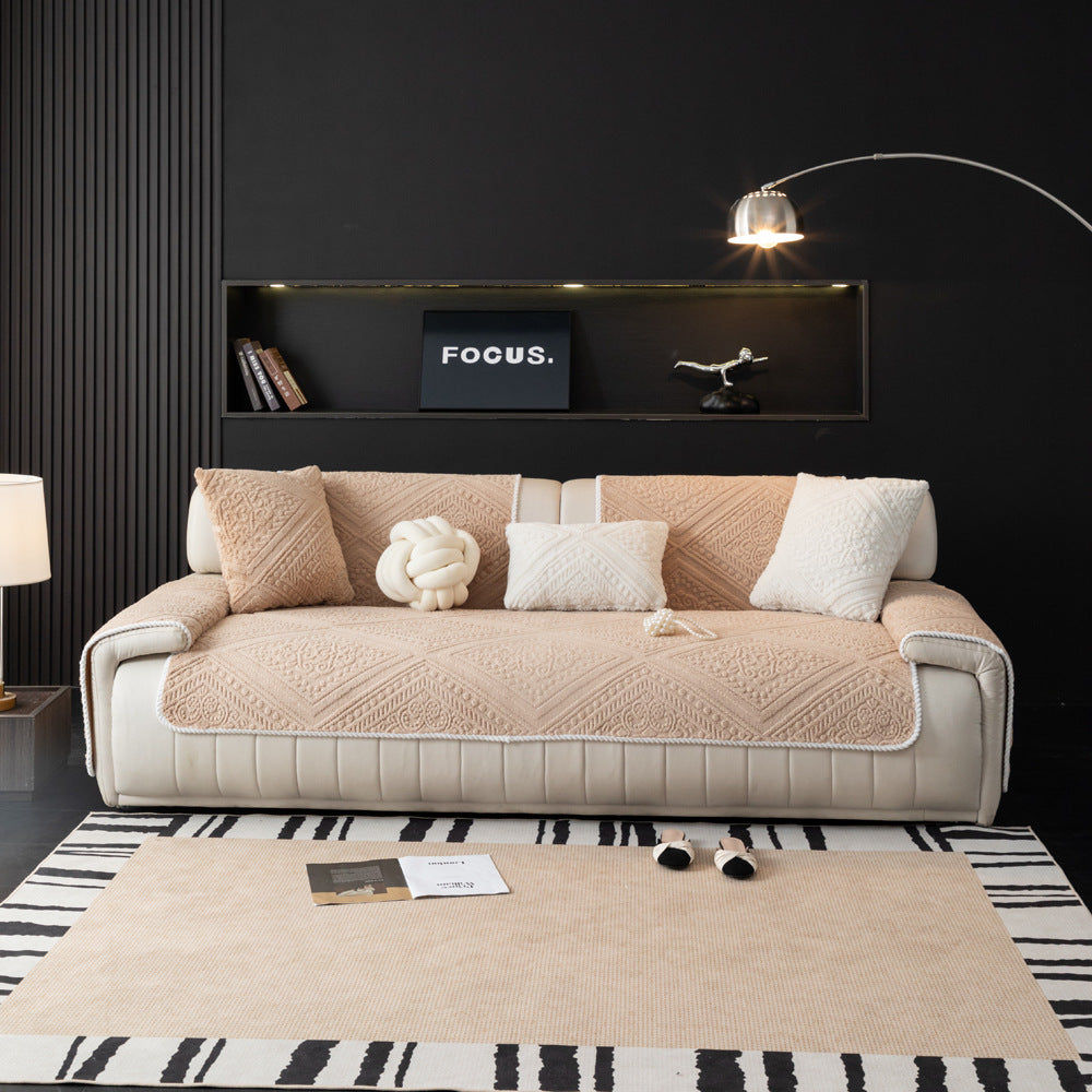 All Season Nordic Style Carved Plush Decorative Non-Slip Couch Cover