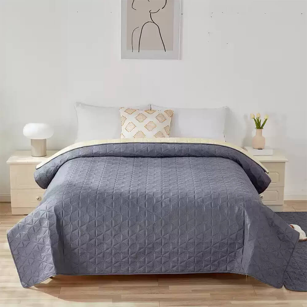 Waterproof Non-Slip Geometric Embossed Multi-Purpose Pet Mat Mattress Protector