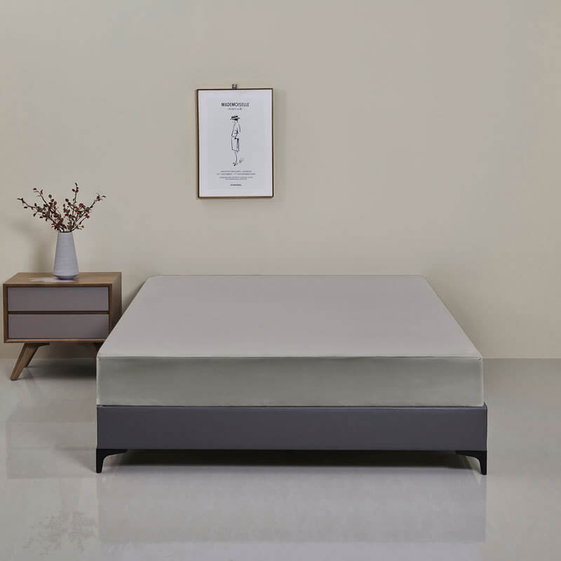 Juego de láminas ajustadas en la piel impermeable