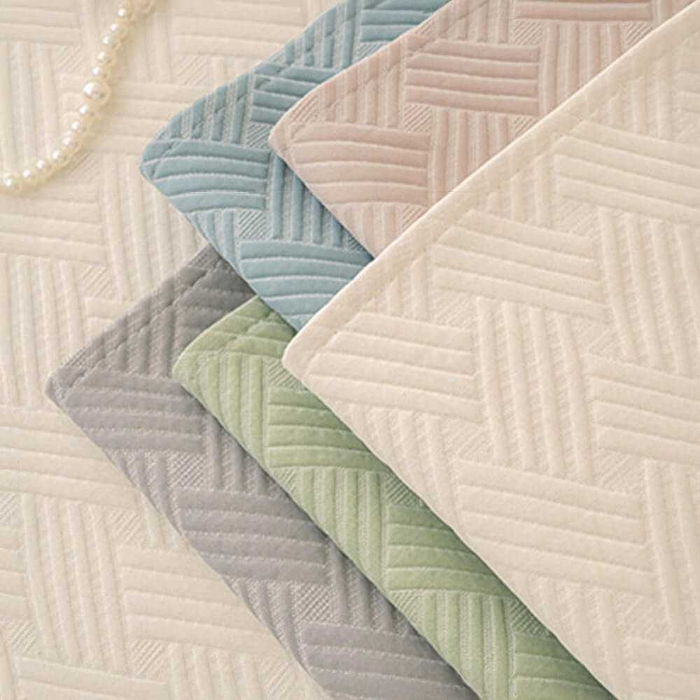 Modern Geometric Breathable Cooling Non-Slip Couch Cover