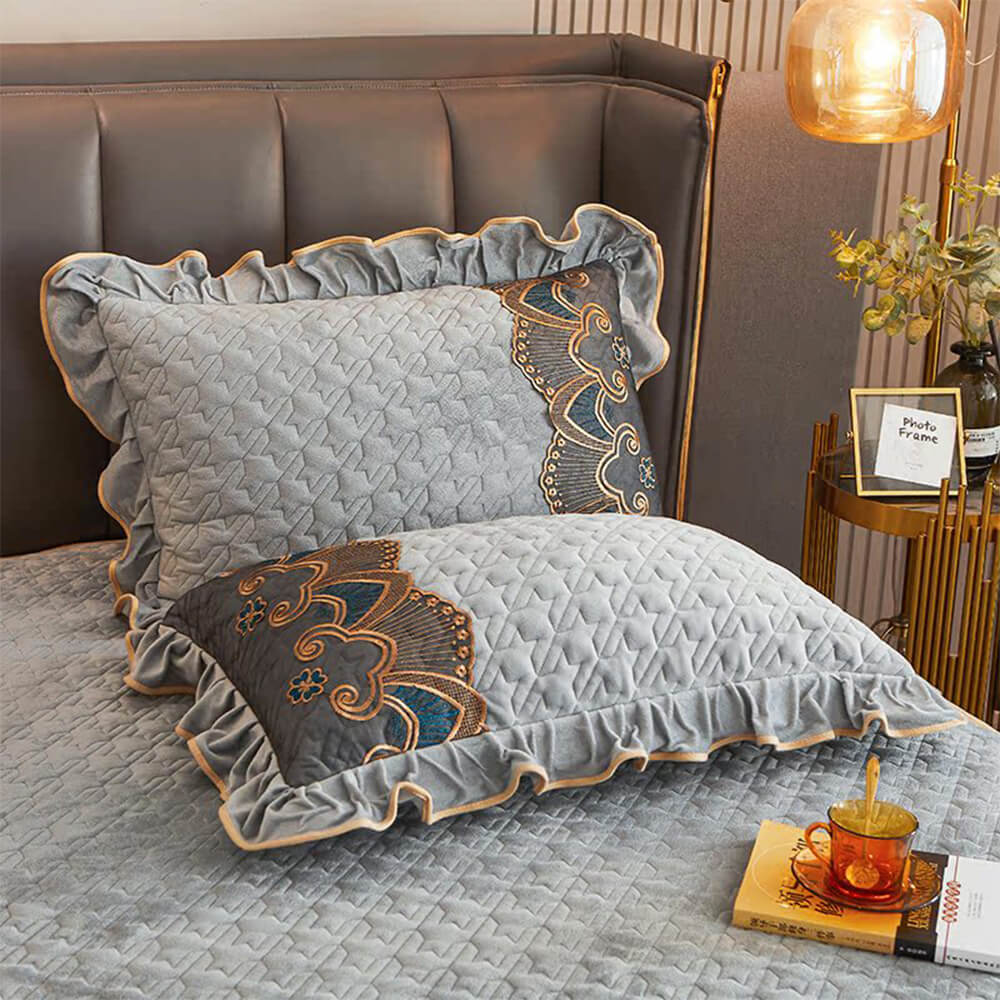 Luxurious Crystal Velvet Borded Borded Bylip Sede Waret Russ con falda de cama