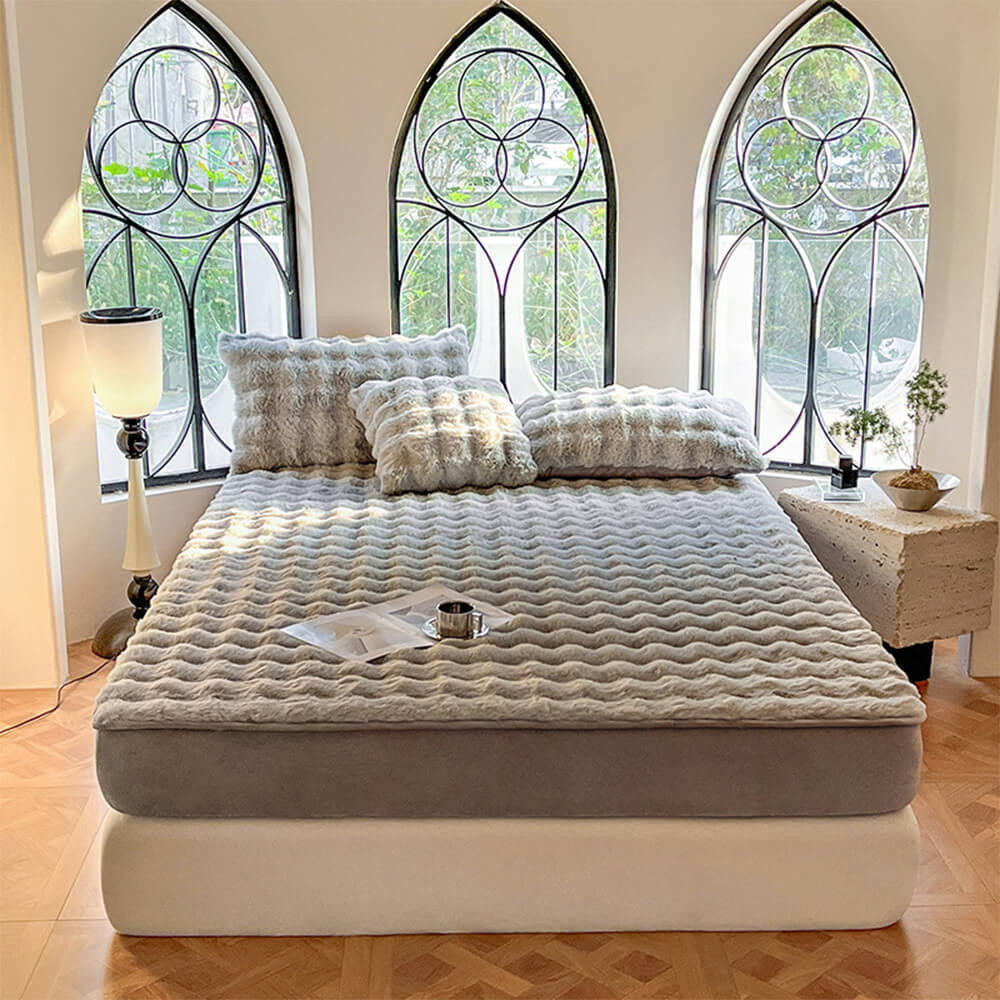 Cubierta de colchón de láminas calientes de lujosa burbuja de burbujas