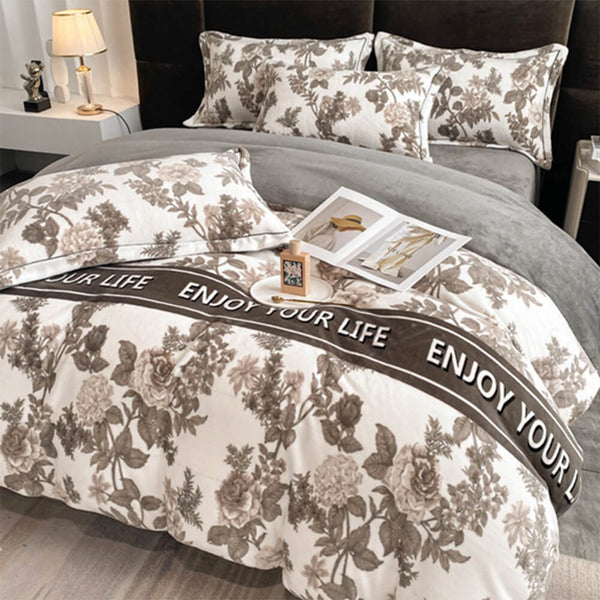 Ensemble de draps de lit chaud antistatique en velours de lait de style européen élégant