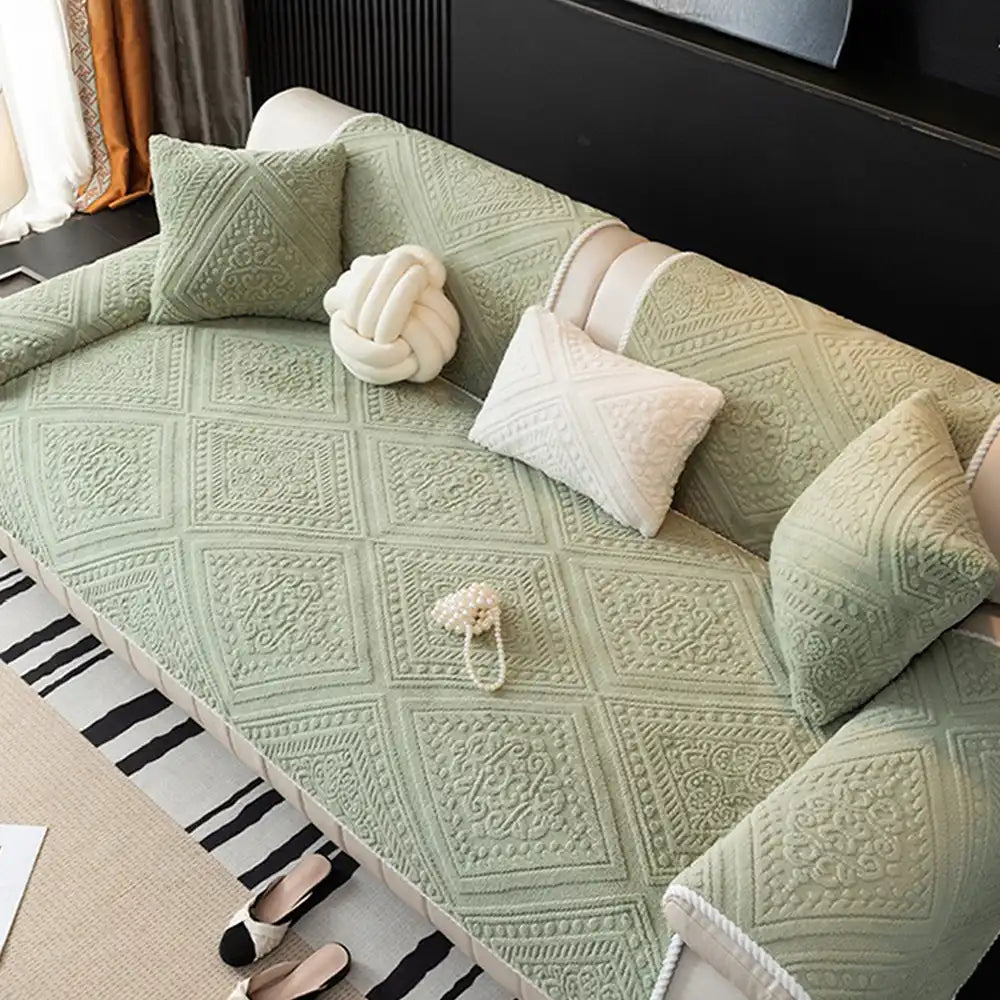 All Season Nordic Style Carved Plush Decorative Non-Slip Couch Cover