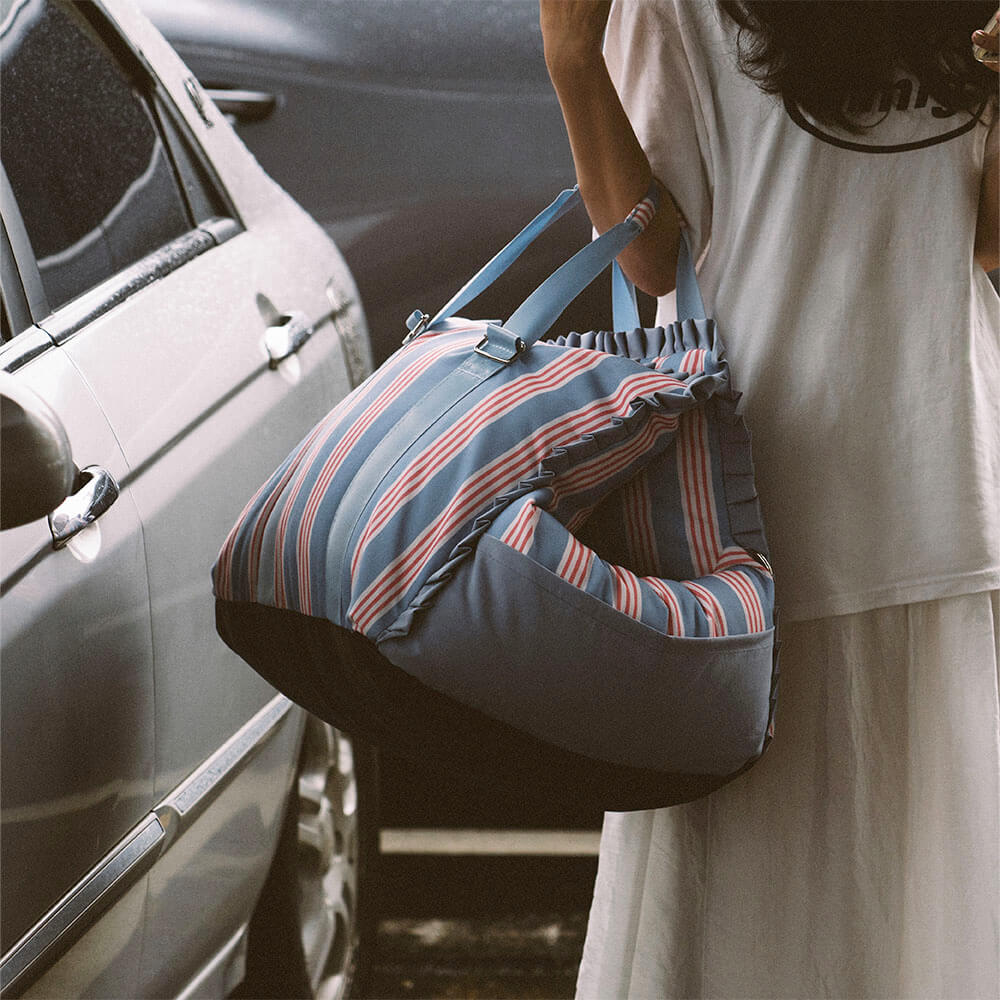 Spitzenstreifen-Reisesicherheits-wasserdichter Hundeautositz-Booster